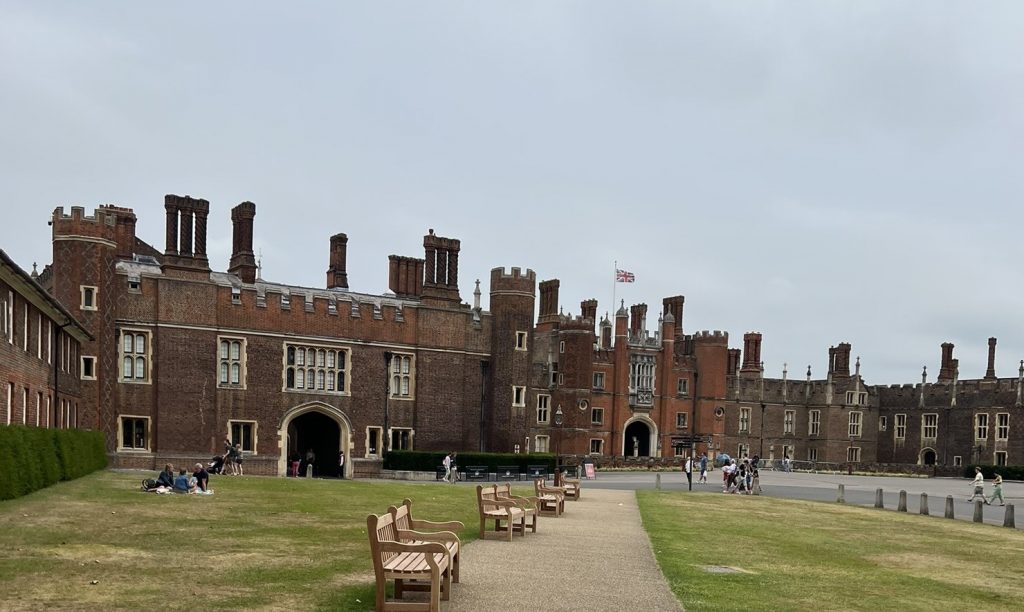 Image of the front of Hampton Court Palace